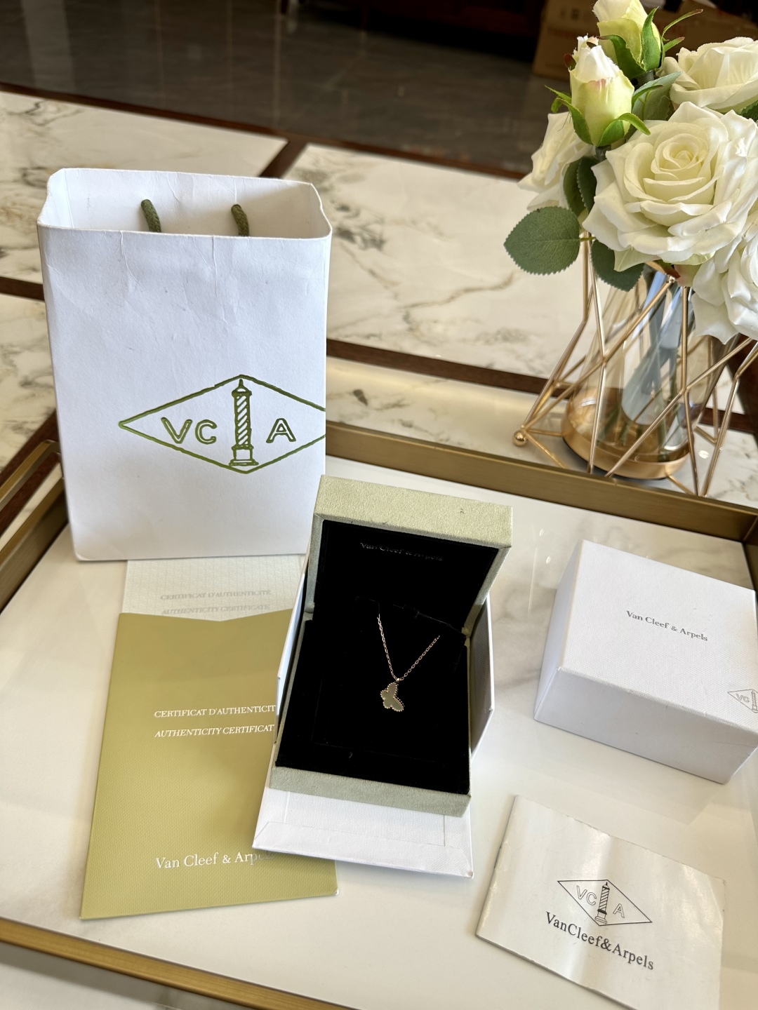 VAN CLEEF ARPELS jewelry model 104